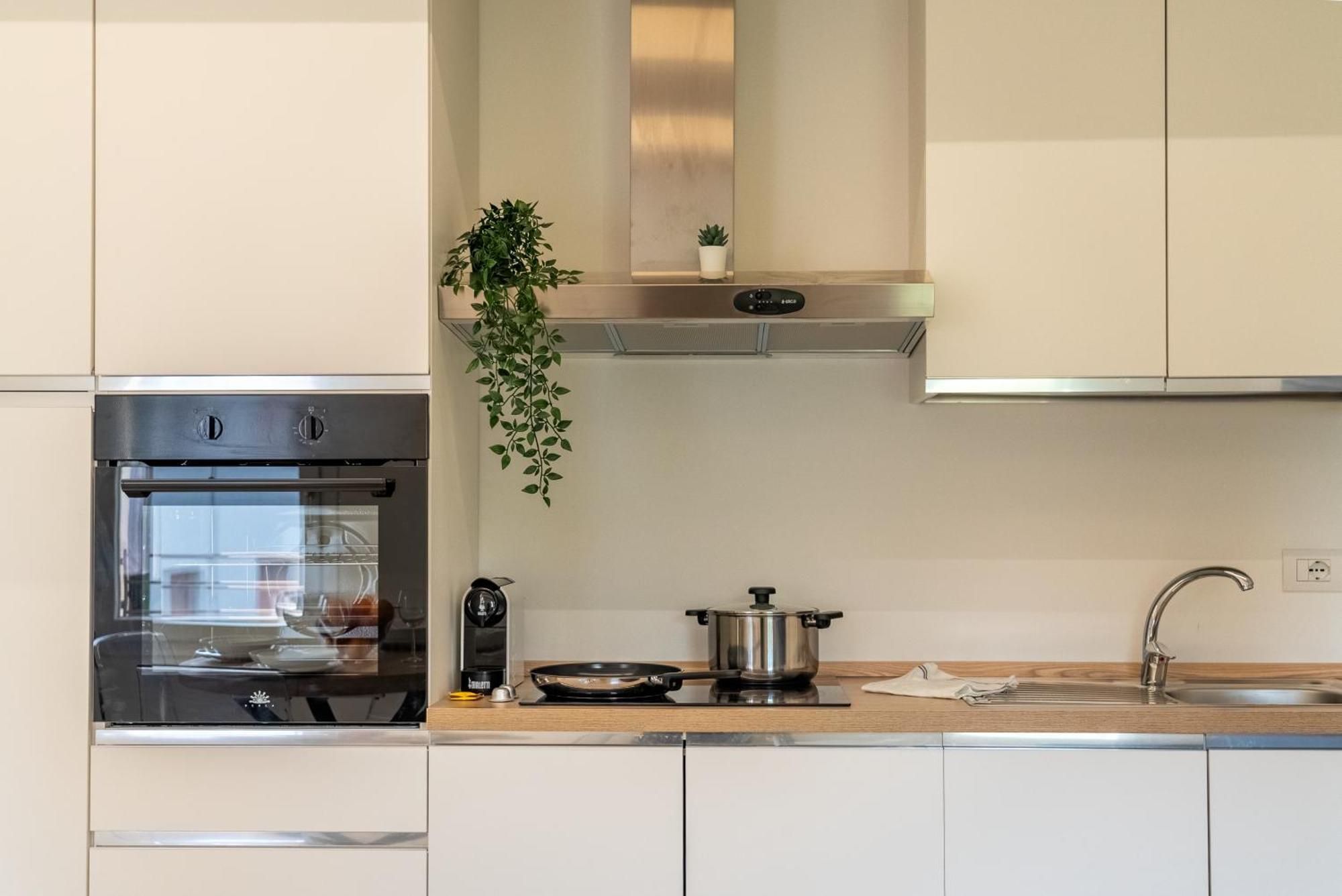 Elegante Appartamento In Centro A Тревизо Екстериор снимка